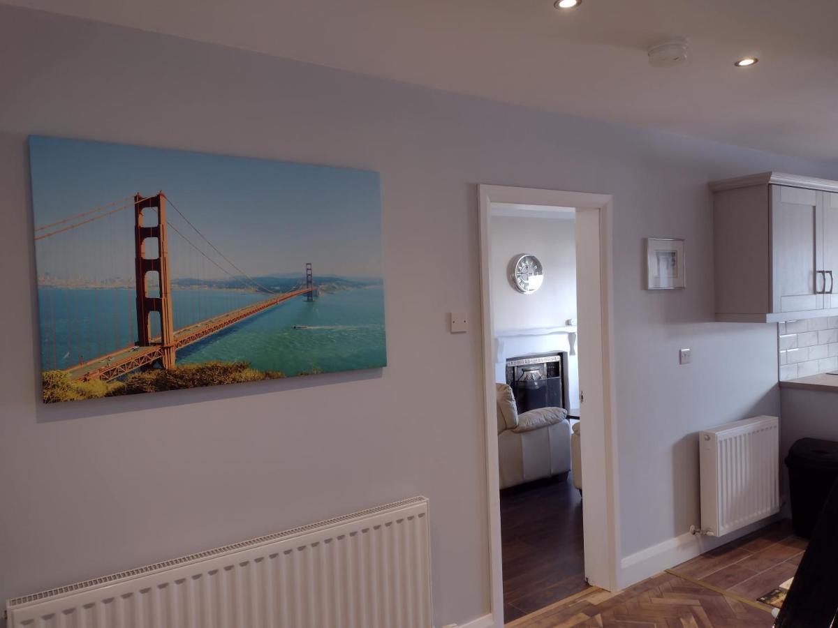 33 Valentia Place Villa Newcastle  Buitenkant foto
